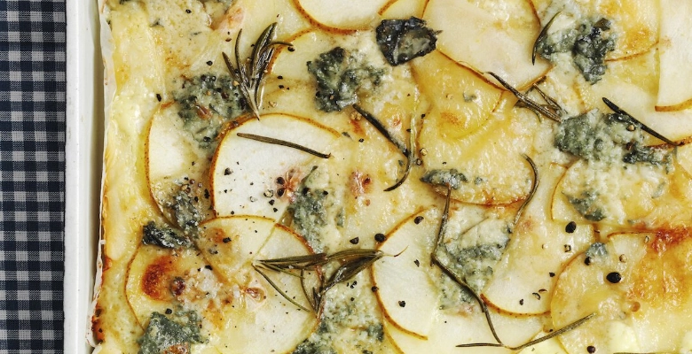 Bio-Flammkuchen mit Birnen